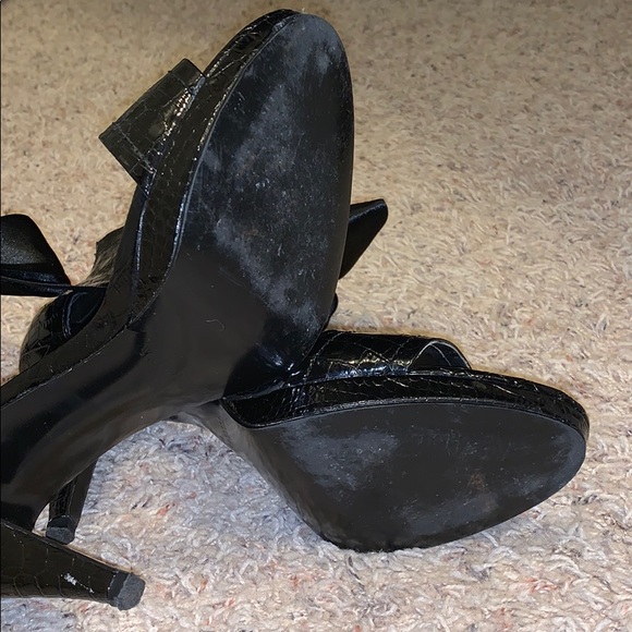 WHBM stiletto sandals - Picture 6 of 7